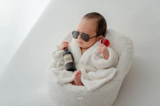 海东宝宝几个月会爬